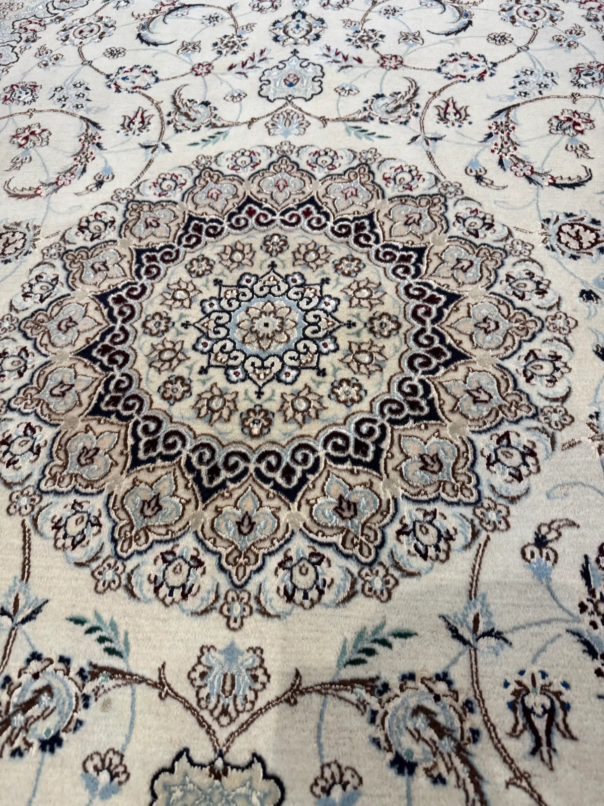 Handmade Fine Persian Nain Wool & Silk Rug 230x146 cm – Beige & Blue Rug