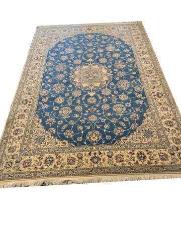 Handmade Nain Wool & Silk Rug 242x167 cm – Beige & Blue Rug