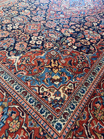 Handmade Fine Old Persian Kashan Wool Rug 210x133 cm – Red & Black 100+ Years Old Rug