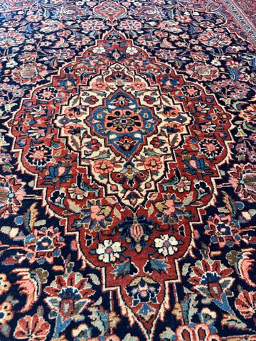 Handmade Fine Old Persian Kashan Wool Rug 210x133 cm – Red & Black 100+ Years Old Rug
