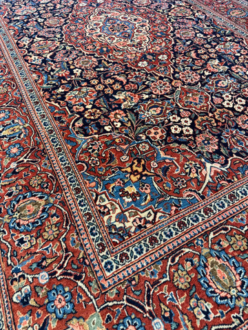 Handmade Fine Old Persian Kashan Wool Rug 210x133 cm – Red & Black 100+ Years Old Rug