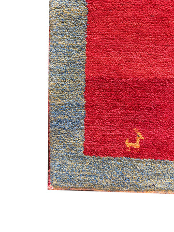 Fine Persian Gabbeh Wool Rug – Red Field – 125 x 89 cm