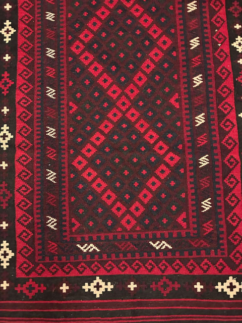 red-afghan-rug-center