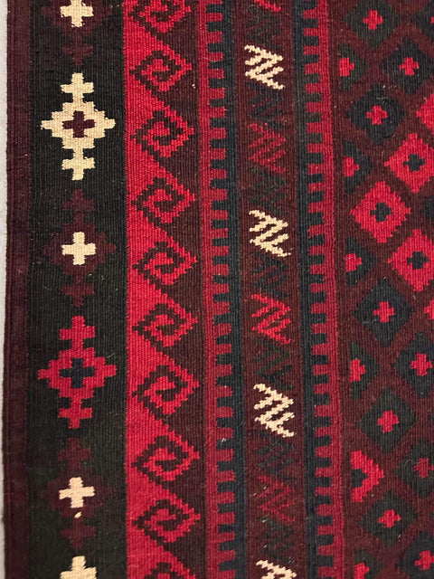 red-afghan-rug-center