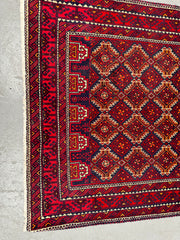 188 x 106 cm Persian Baluch Tribal Hand-Knotted Red Blue Colour