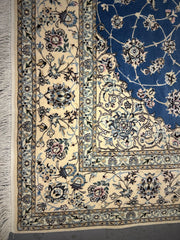 167 x 242 cm Fine Persian Nain Silk & Wool Rug Hand-Knotted Beige & Blue Colour - Rugoutlet