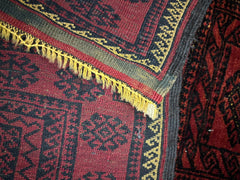 188 x 110 cm Fine Persian Old Baluch Rug Hand-Knotted Red & Black Colour - Rugoutlet