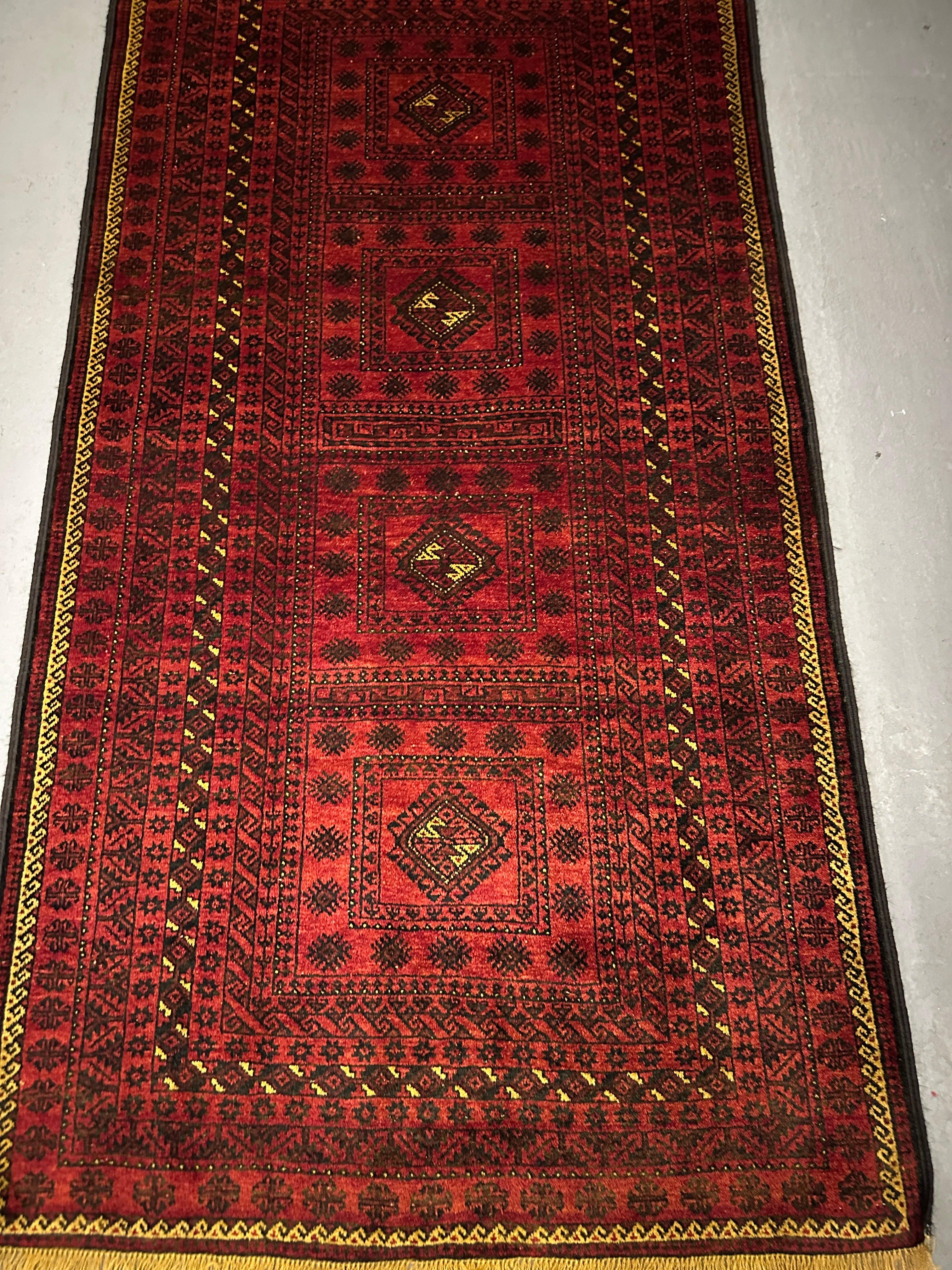 200 x 119 cm Fine Persian Old Baluch Rug Hand-Knotted Red & Black Colour - Rugoutlet