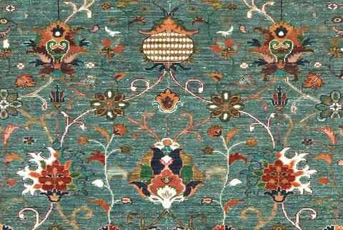 green-red-sultani-design-rug-center