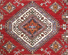 Handmade Kazak Wool Rug 2.35 X 1.70 m (7.7 X 5.5 Ft)