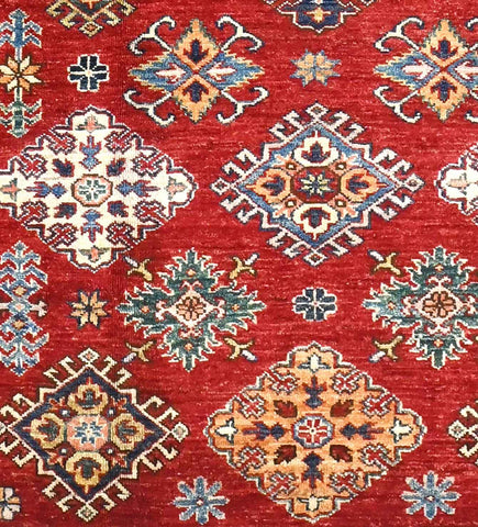kazak-wool-red-center