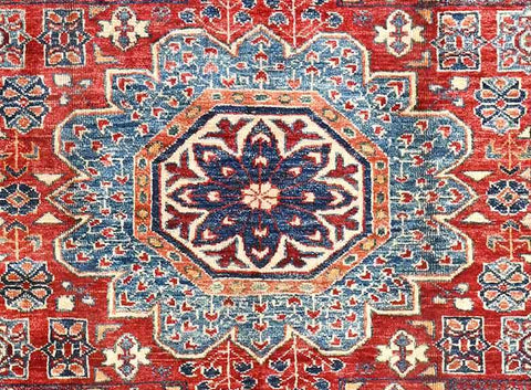 kazak-wool-red-cwenter