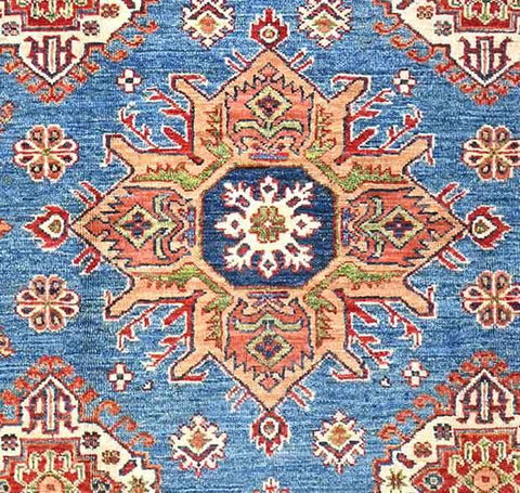 kazak-wool-skyblue-center