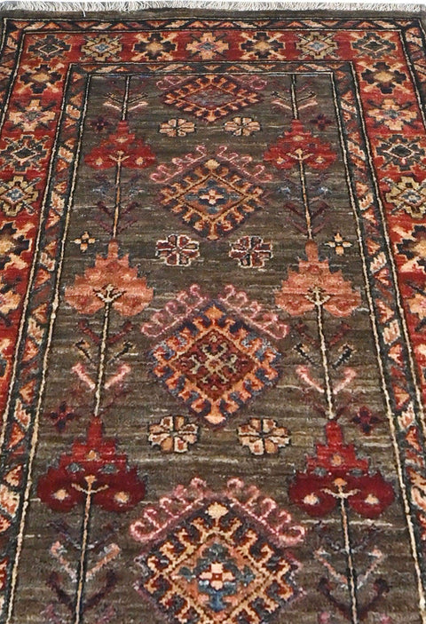kazak-natural-dye-rug-sides-center