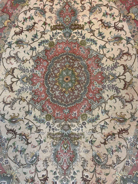 215 x 145 cm Fine Oval Silk and wool Persian Tabriz Rug - Rugoutlet