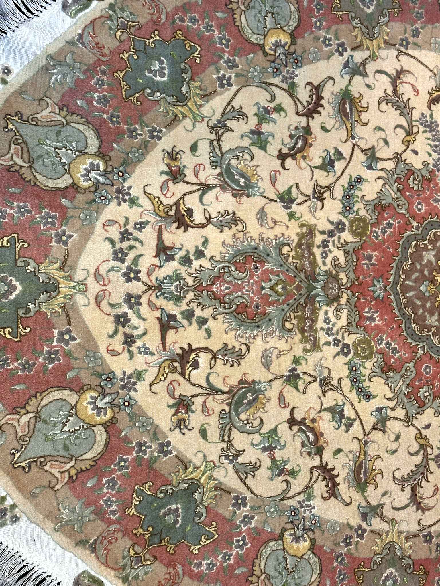 215 x 145 cm Fine Oval Silk and wool Persian Tabriz Rug - Rugoutlet