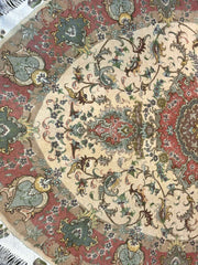 Handmade Persian Tabriz oval pink rug