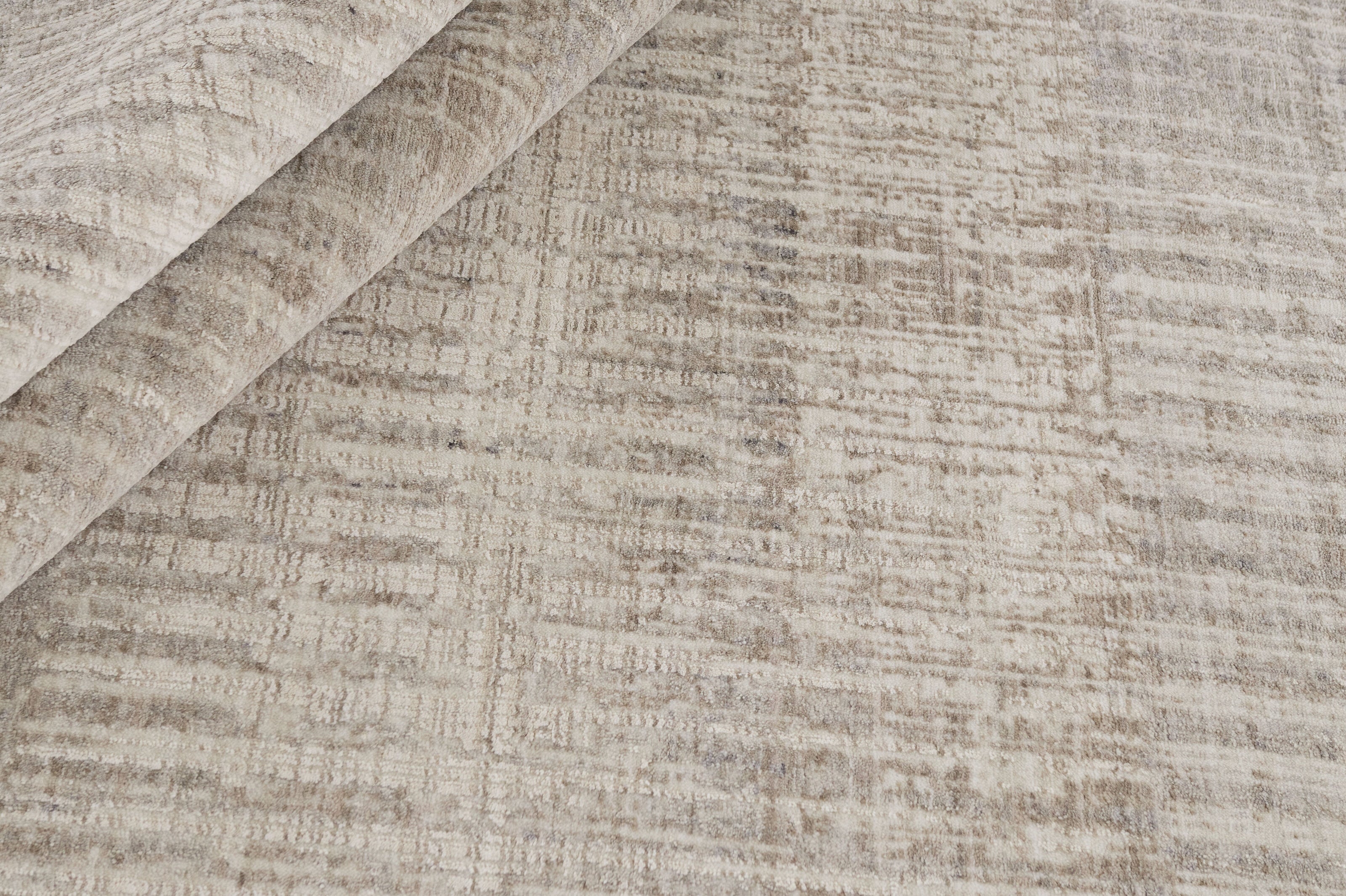 Alba Atelier Design Rug