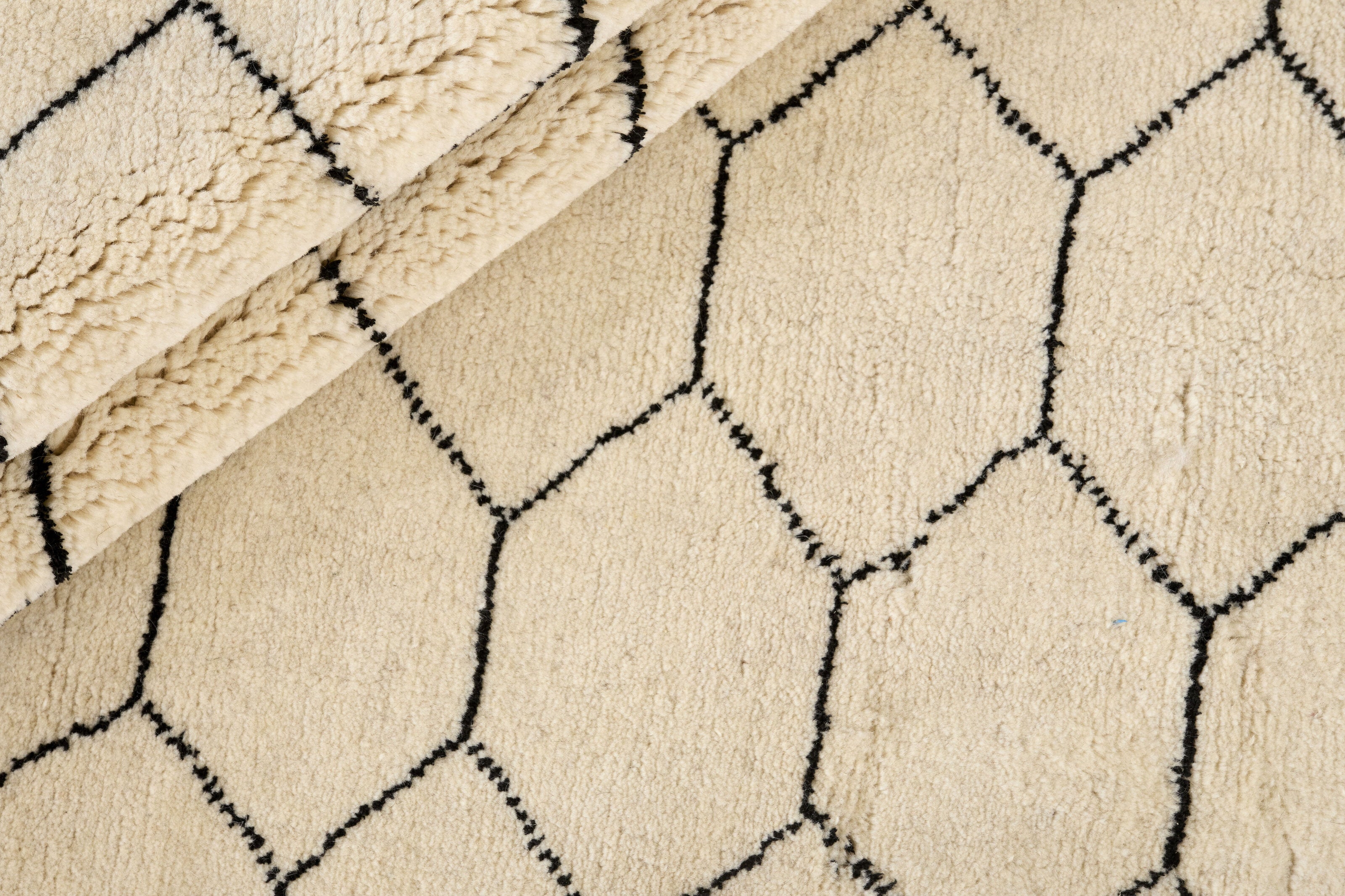 Amber Gallery Textured Rug