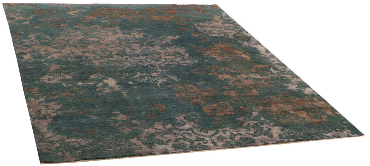 Aster Manor Damask Rug