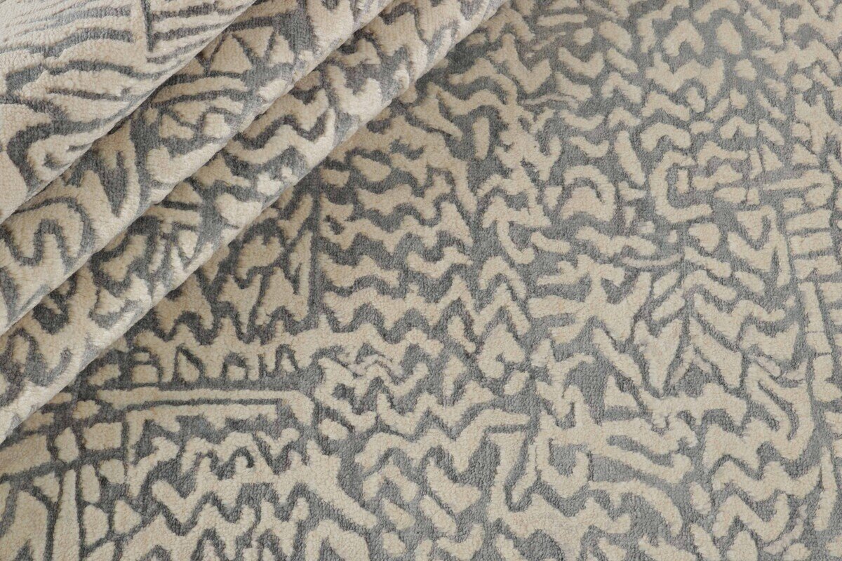 Aster Woven Damask Rug