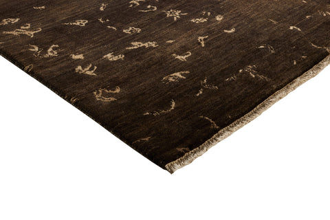 Aurelia Manor Damask Rug