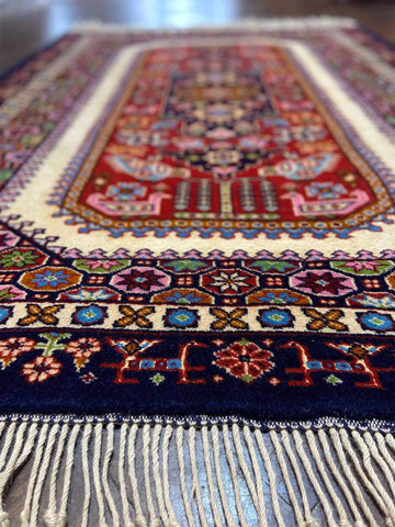 azerbaijan-fine-silk-side