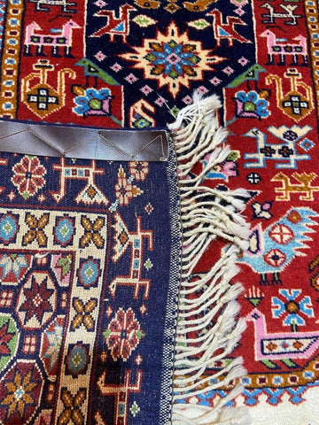 azerbaijan-fine-silk-back