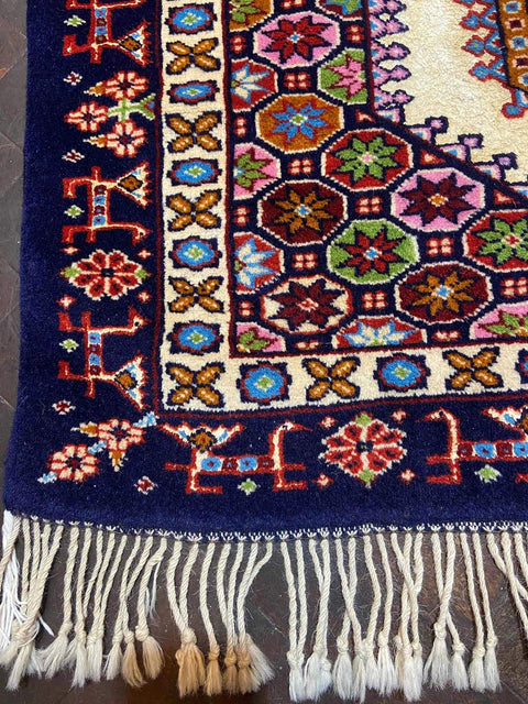 Fine Silk Azerbaijan Rug Handmade  155 x 112 cm