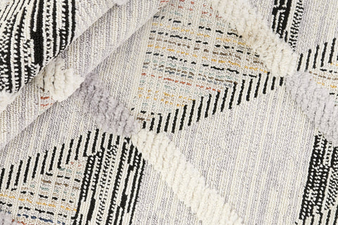 Bilbao Rug – Polyester – 160 × 230 cm – Design 2