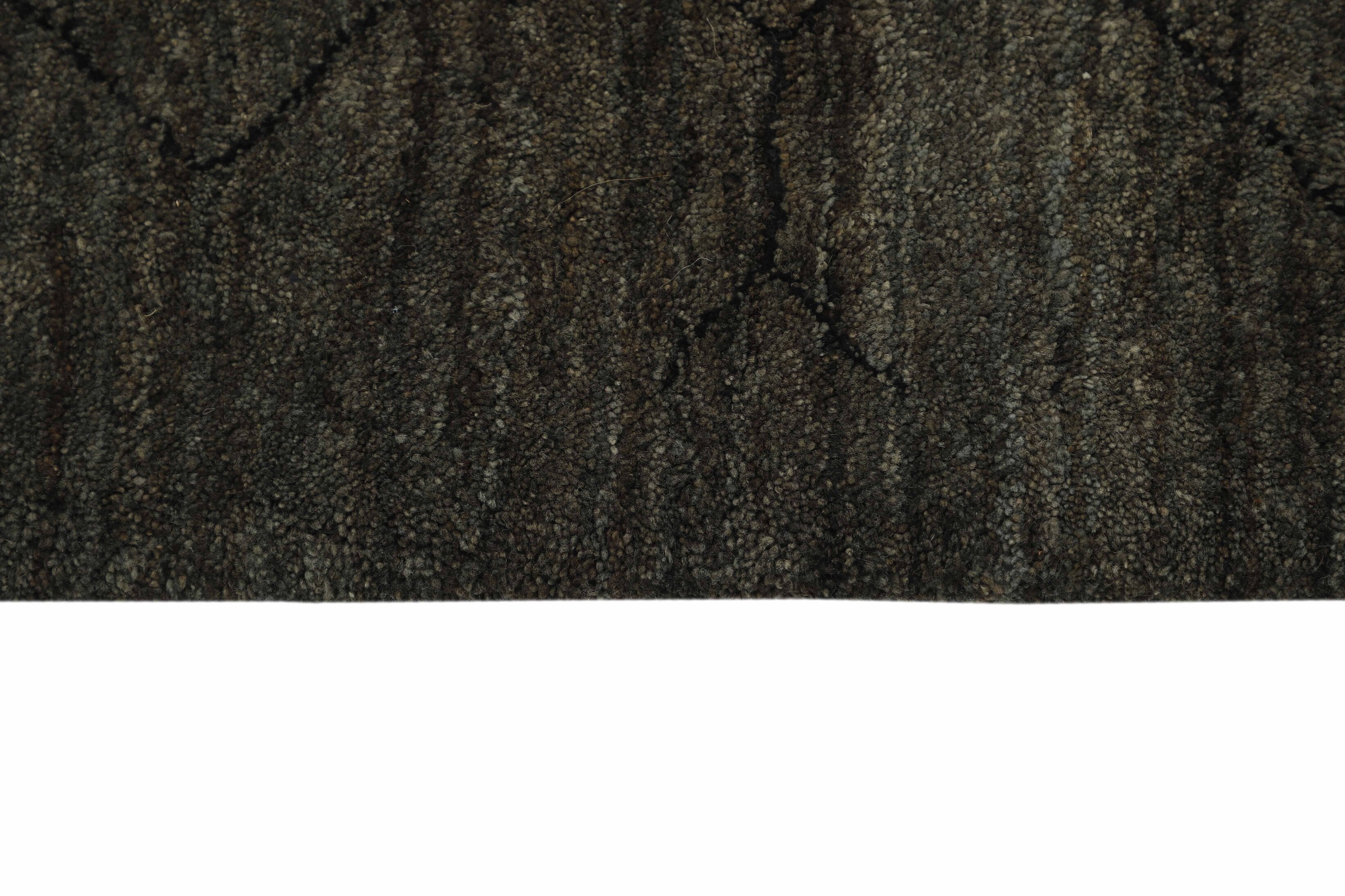 Cora Gallery Textured Rug