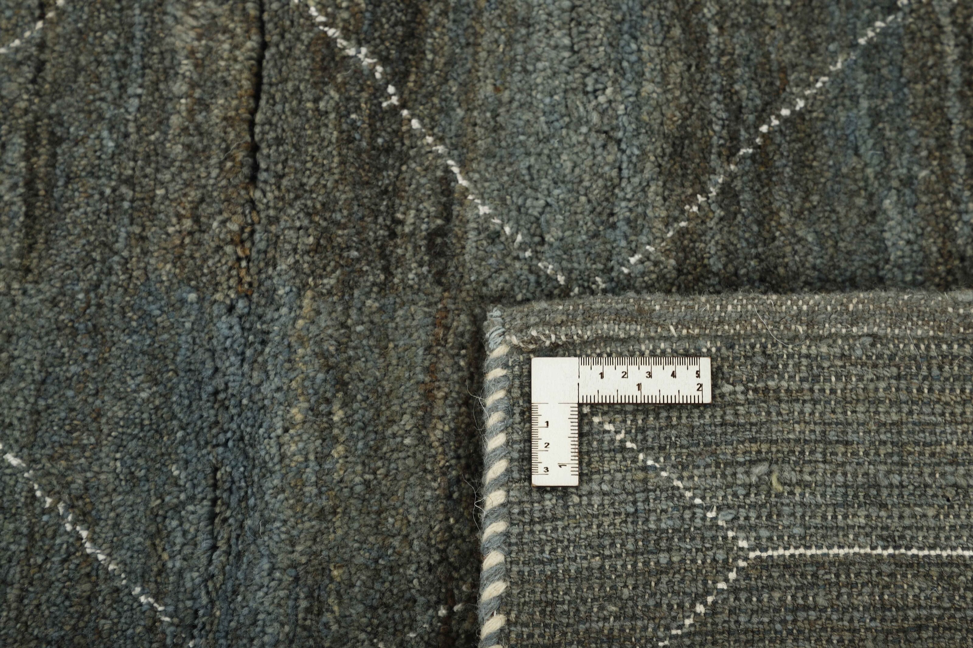 Cora Gallery Textured Rug