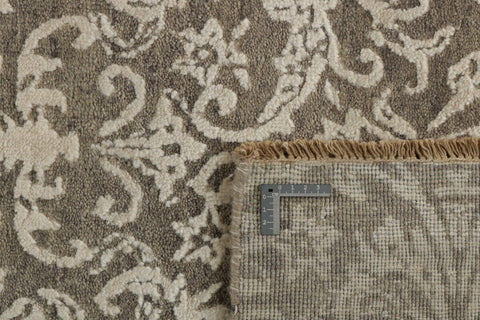 Damask Rug – Beige & Brown