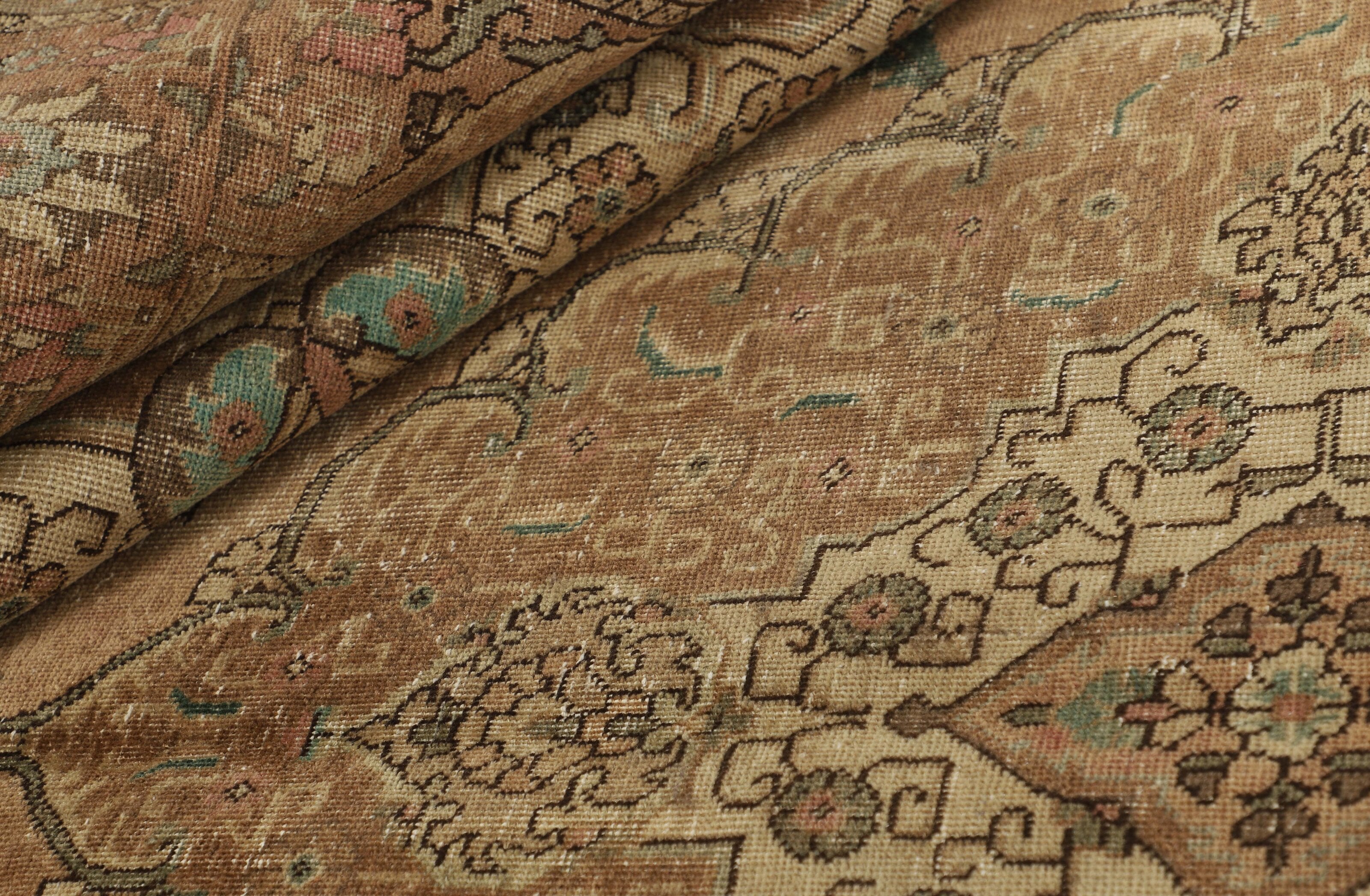 Elara Canvas Vintage Rug