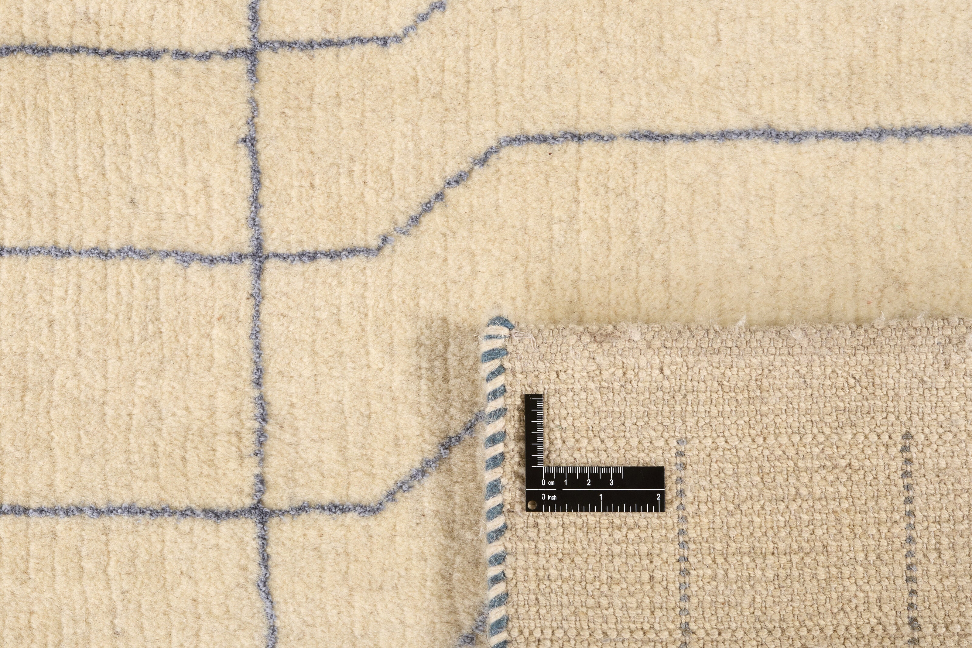 Elara Gallery Textured Rug