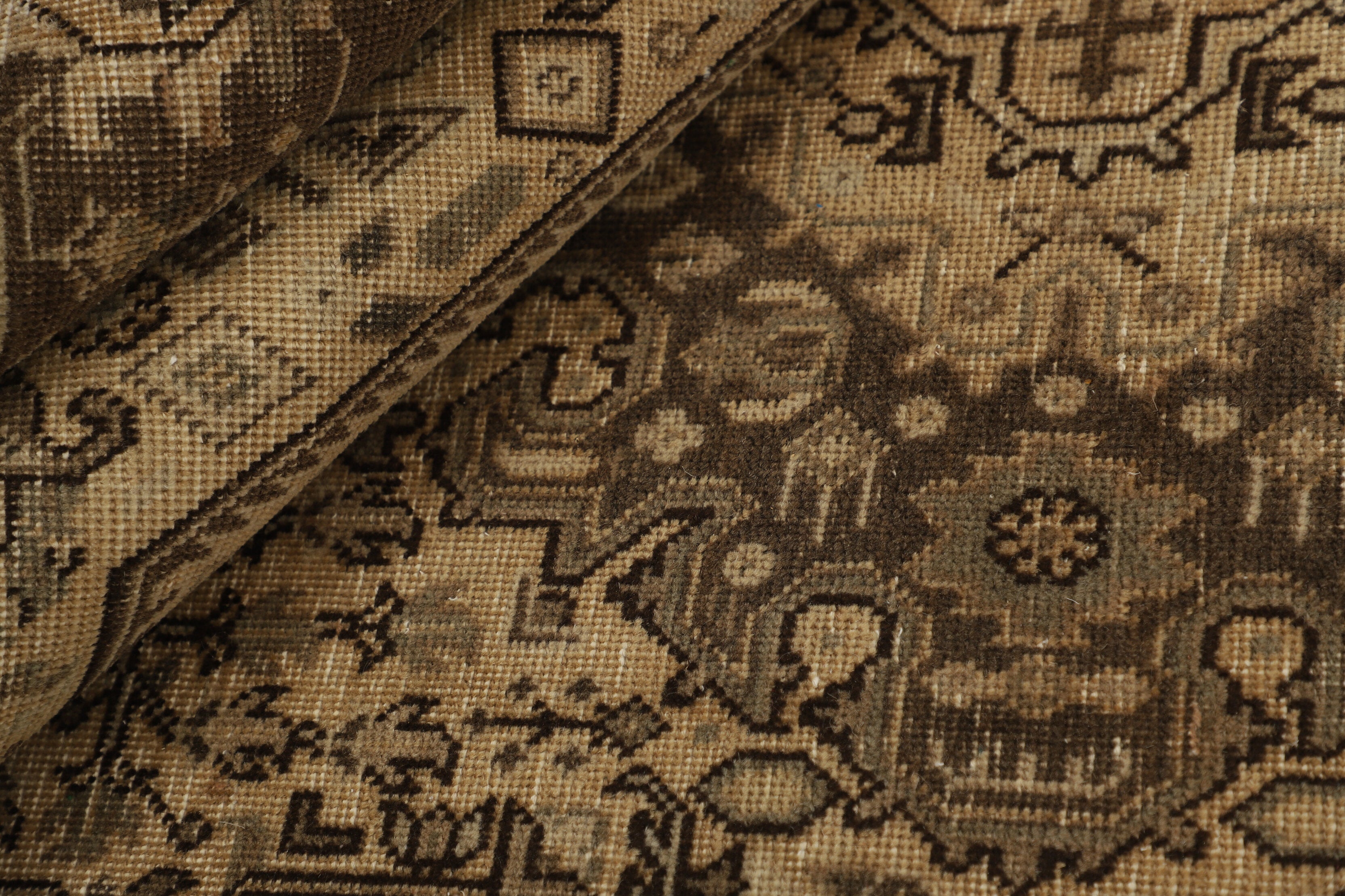 Elara Nomad Vintage Rug
