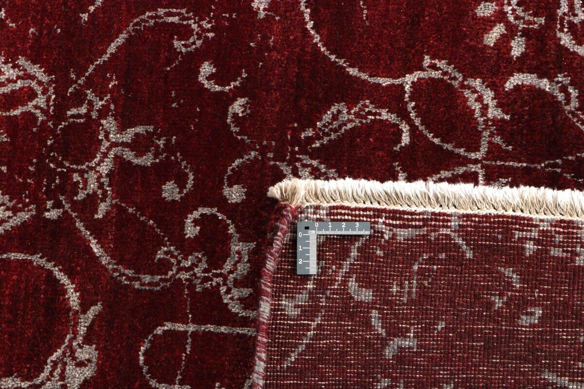 Elodie Manor Damask Rug