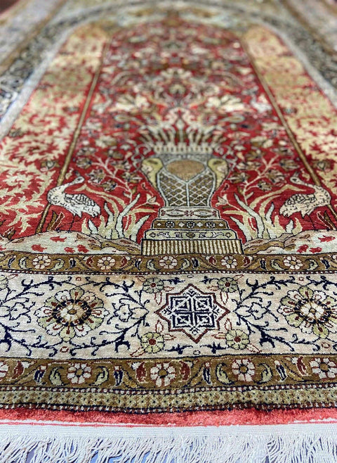 Fine Persian Silk Ghom Rug 214 x 139 cm