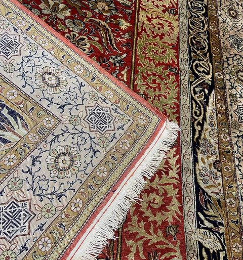 Fine Persian Silk Ghom Rug 214 x 139 cm