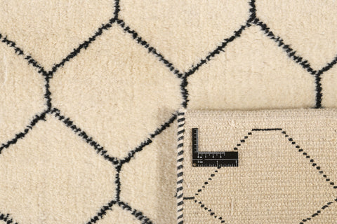 Harvest Rug – Silk – 174 × 229 cm