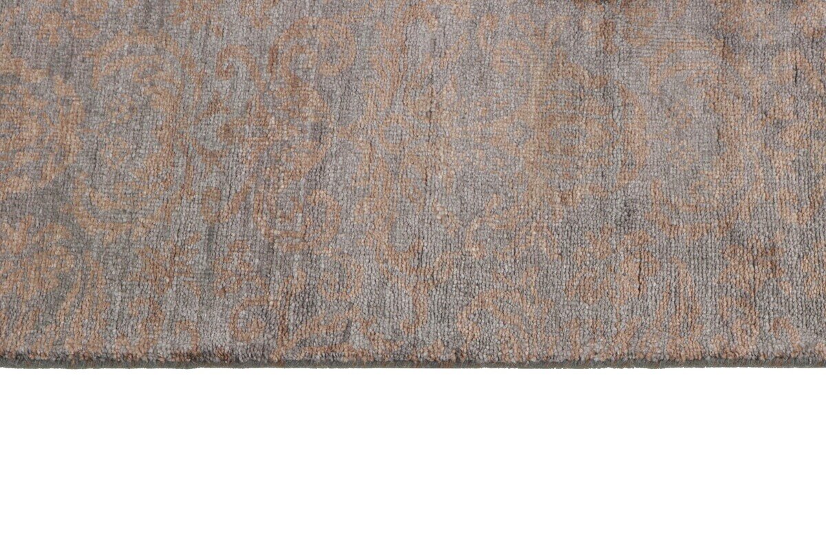 Ivory Manor Damask Rug