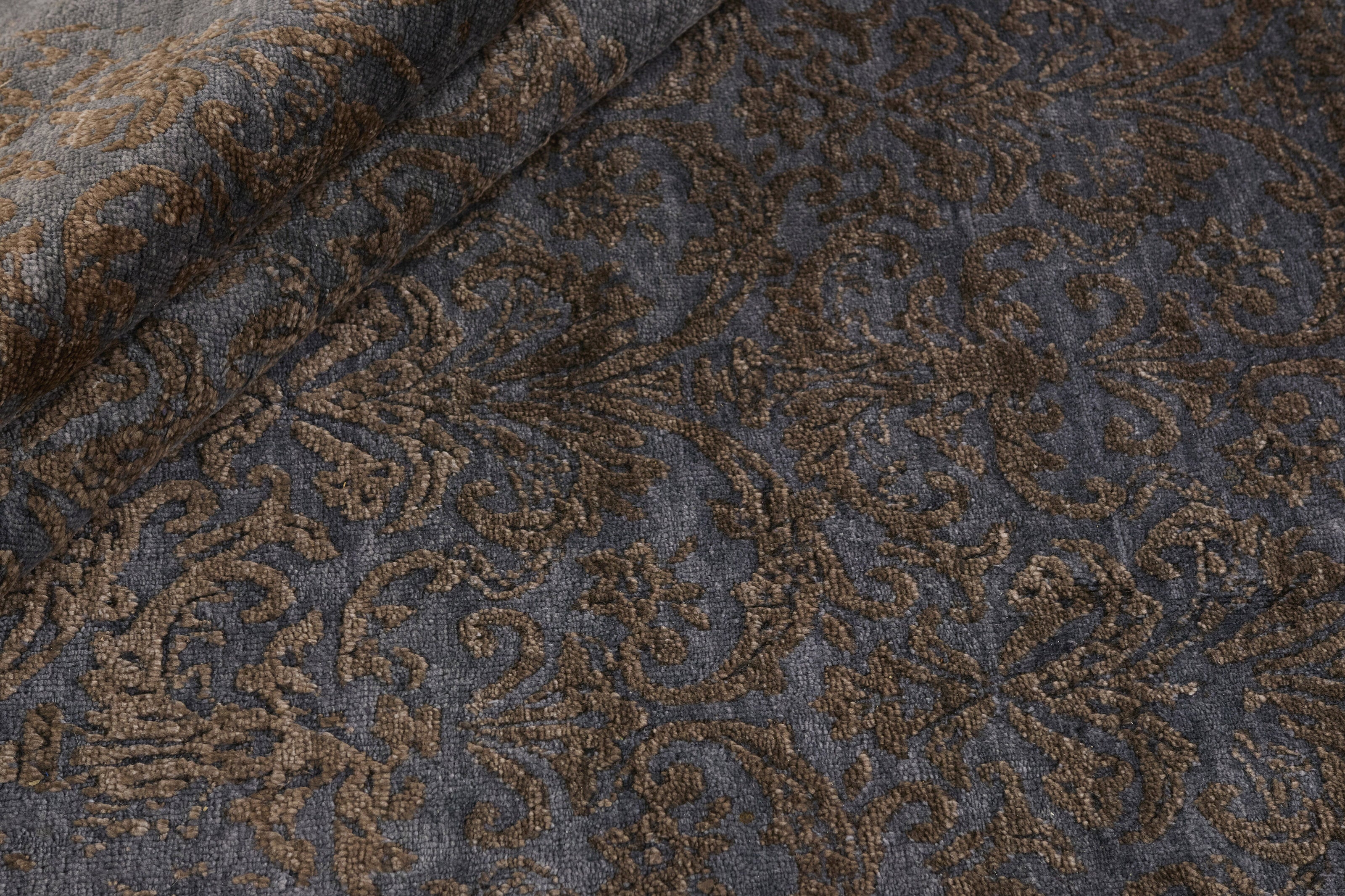Ivory Studio Modern Rug