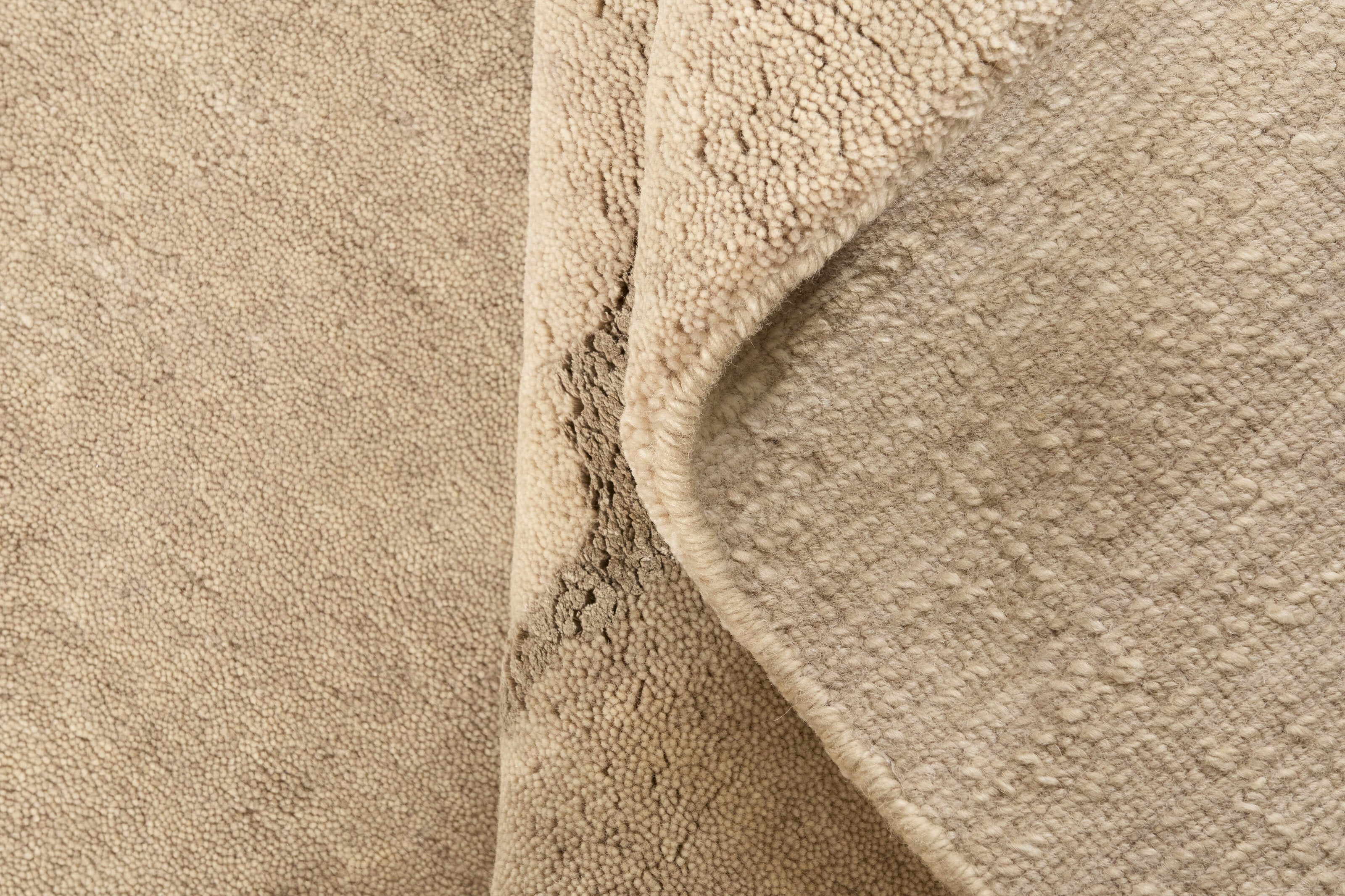 Ivory Veranda Design Rug