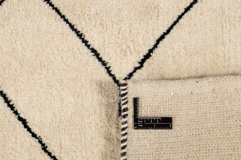 Juniper Gallery Textured Rug