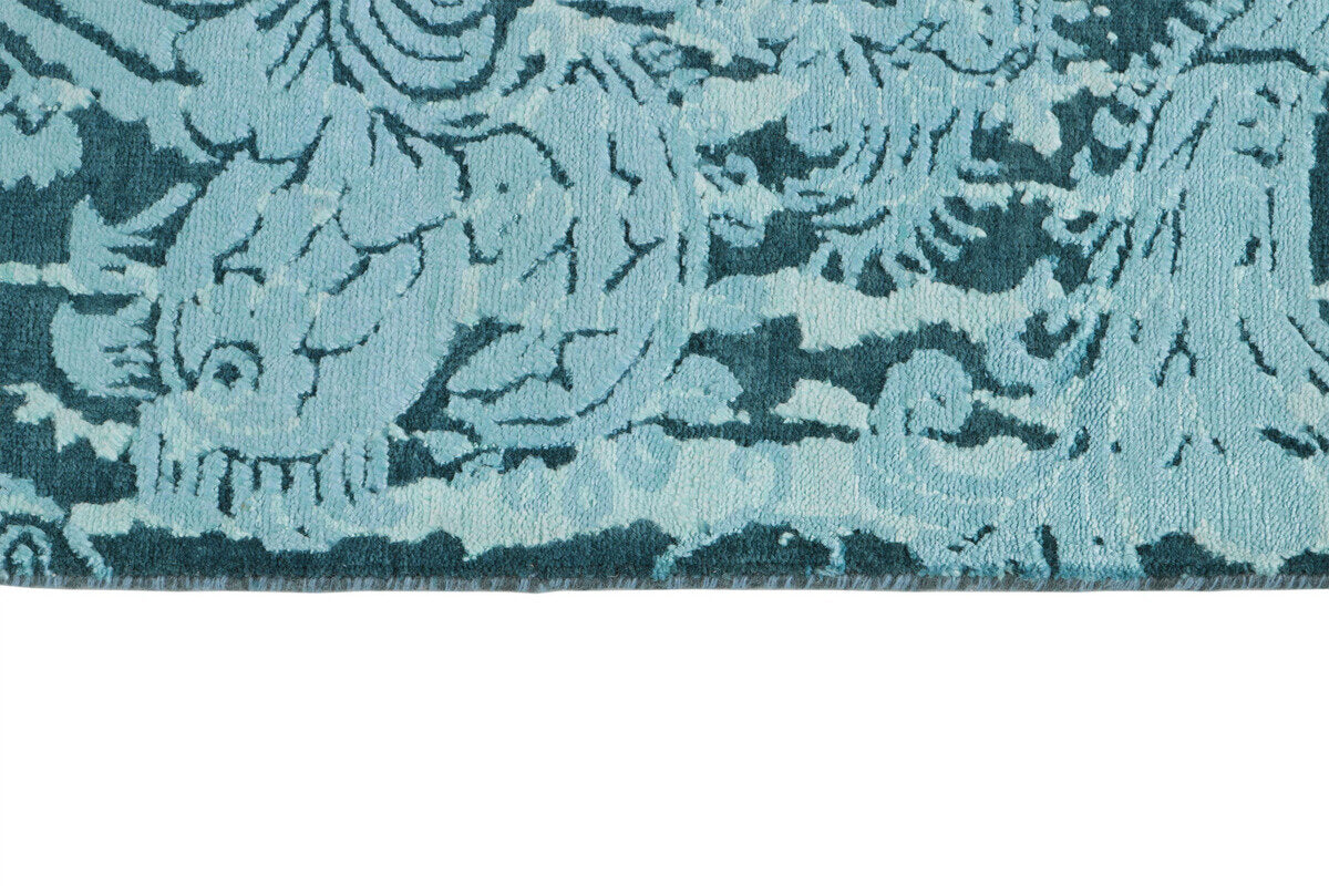 Juniper Manor Damask Rug