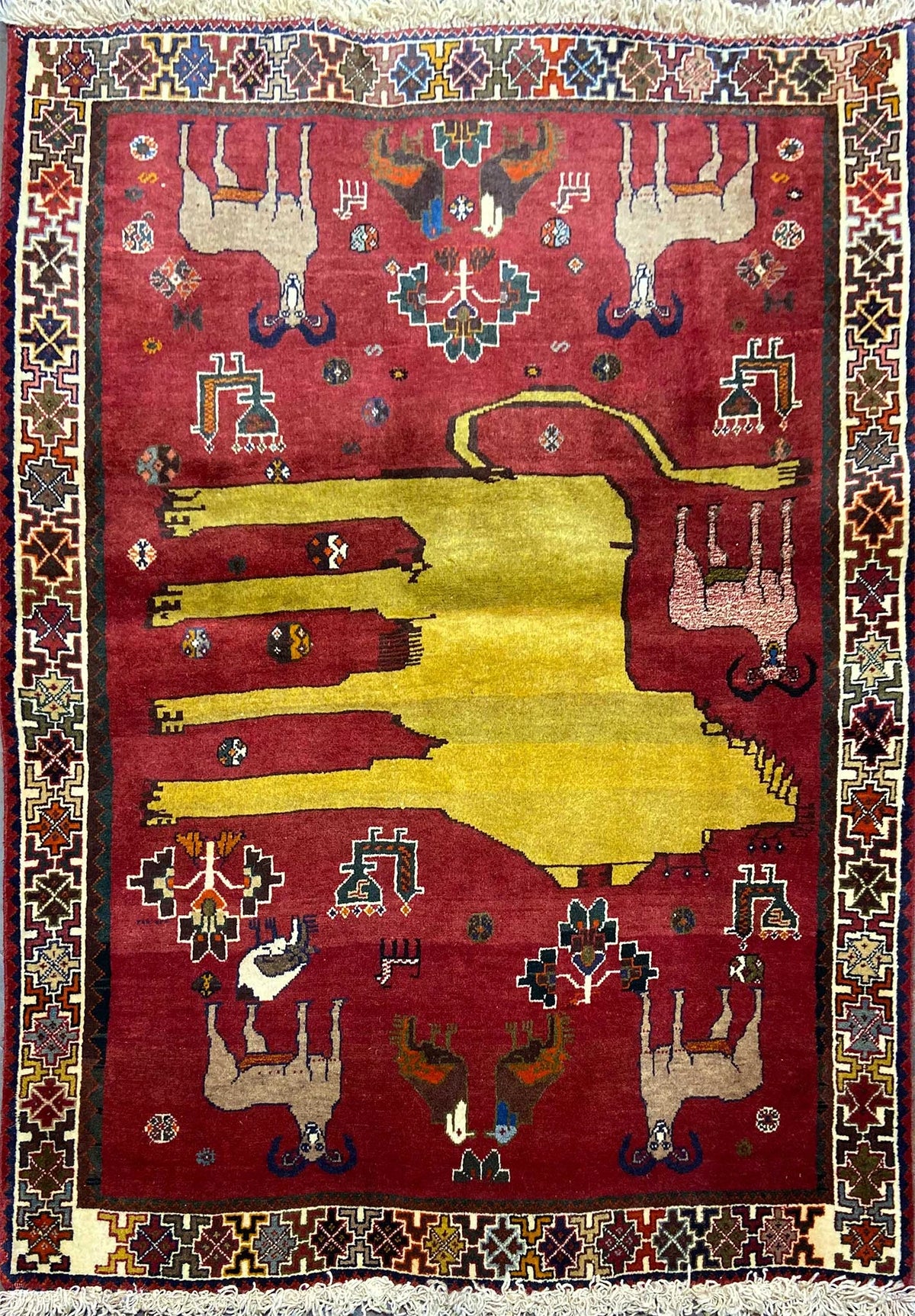 Persian Shiraz Qashqai Tribal Lion Design Rug 147 x 108 m