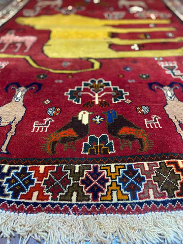 lion-tribal-rug-sides