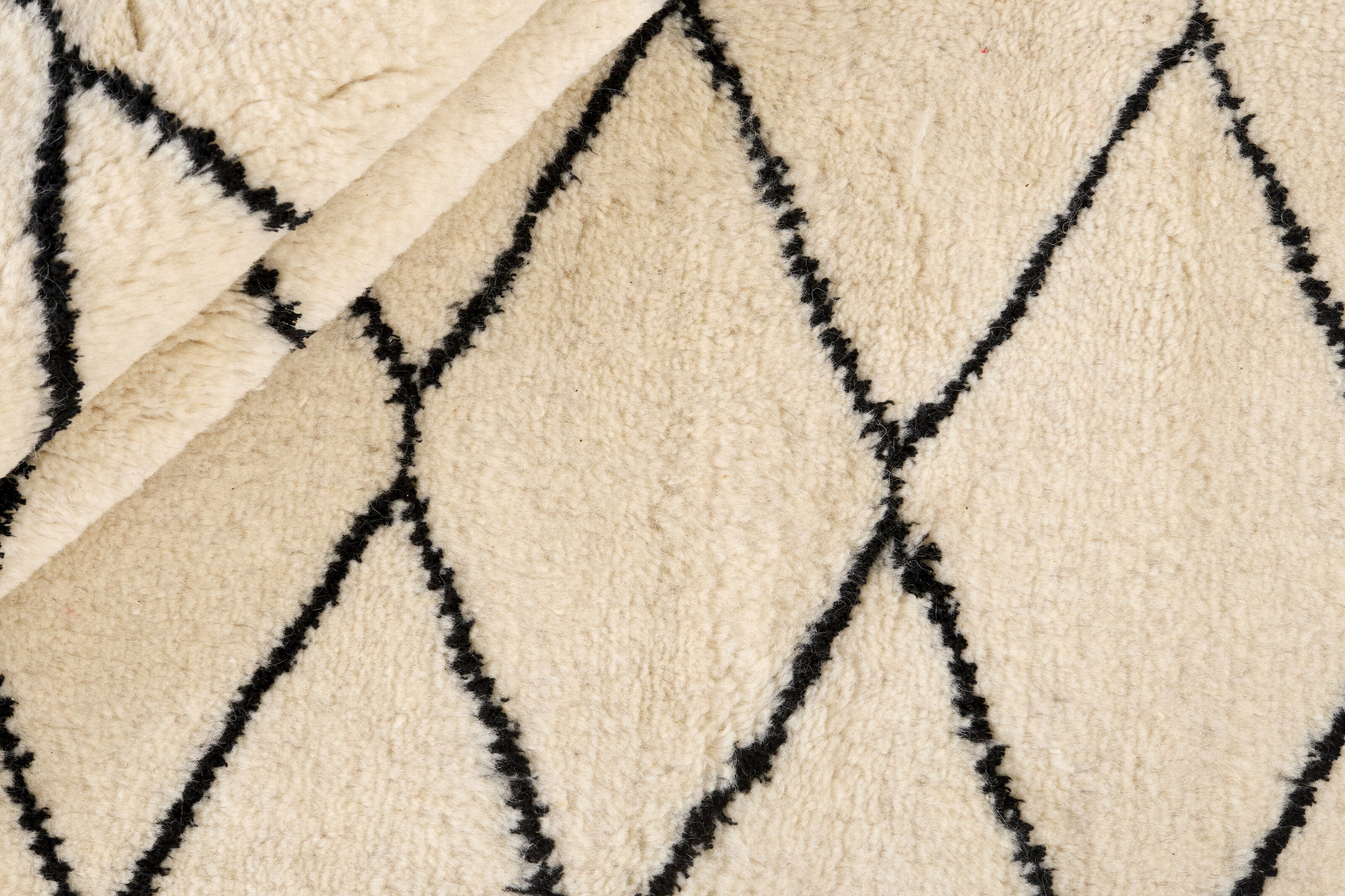 Luna Gallery Textured Rug