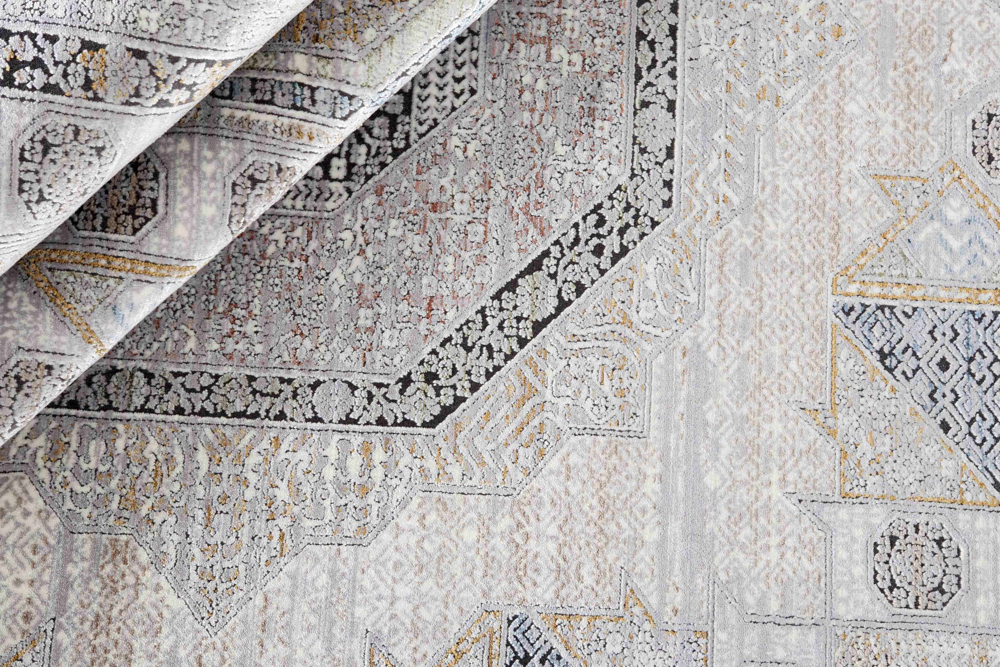 Luna Garden Heritage Rug