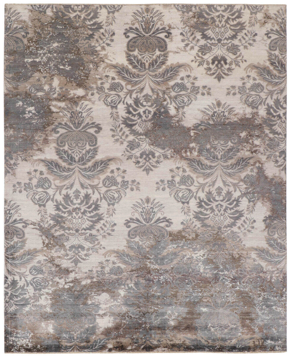 Luna Manor Damask Rug